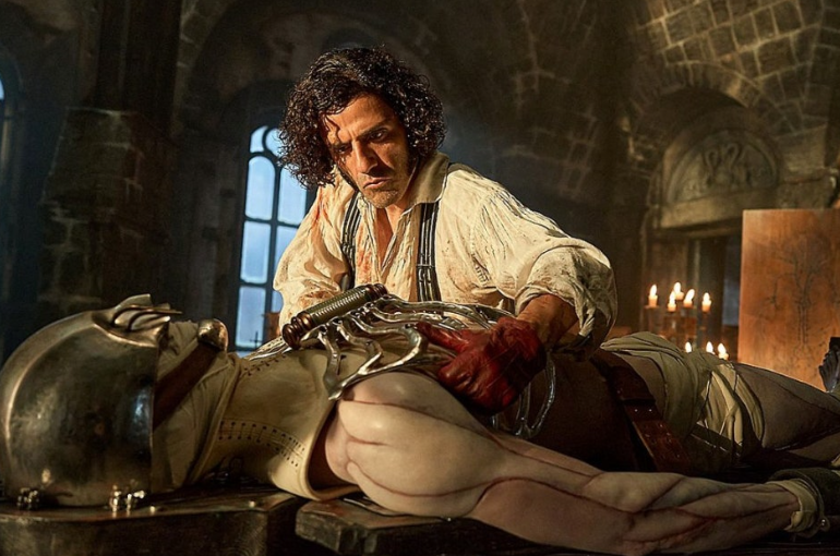 넷플릭스 영화 **'프랑켄슈타인'**의 강렬한 실험 장면을 담고 있습니다.